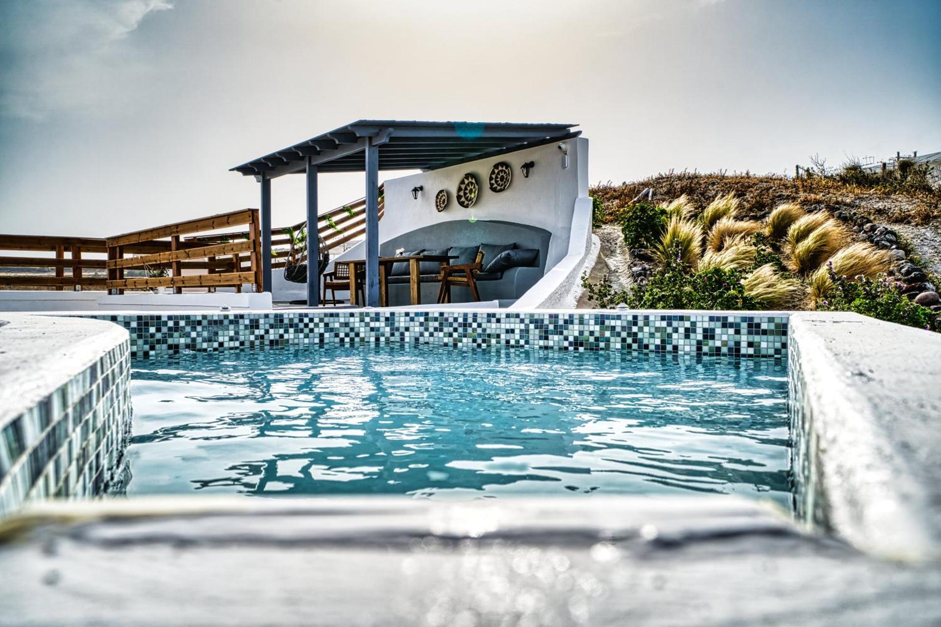 Jacuzzi — ακίνητο στο Ακρωτήρι Σαντορίνης